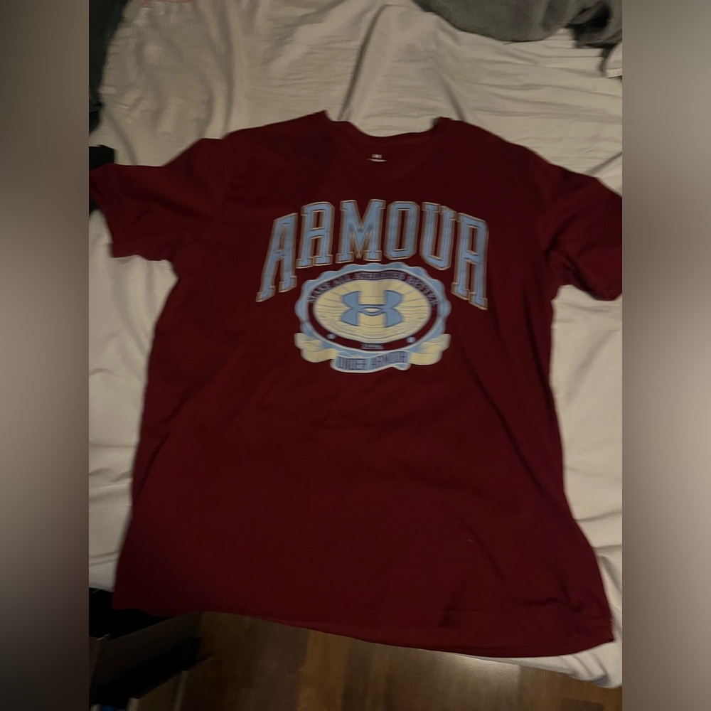 2 under armor shirts